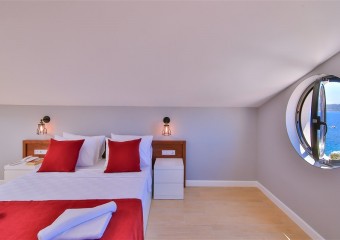 Dağ Manzaralı Çat Kat-1